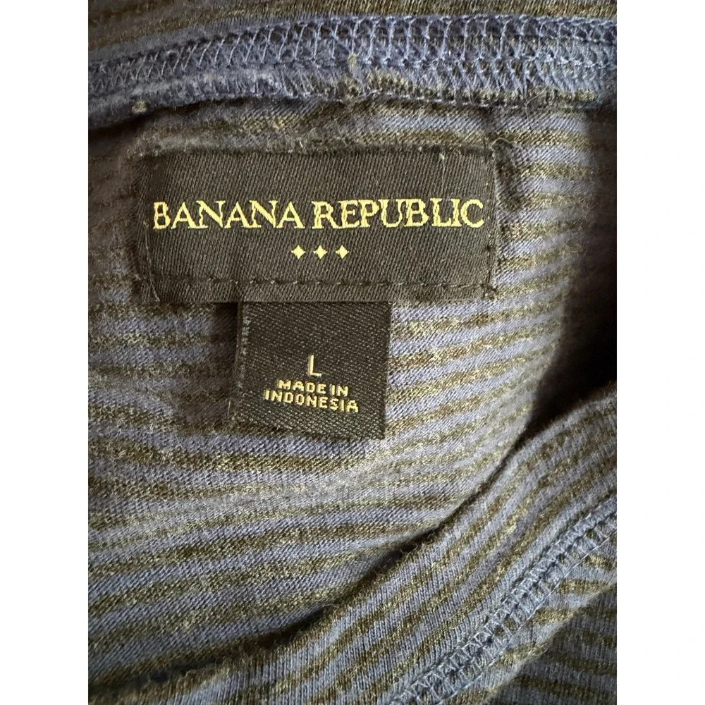 Banana Republic Mens Large Blue Striped Long Sleeve Crewneck Cotton Shirt